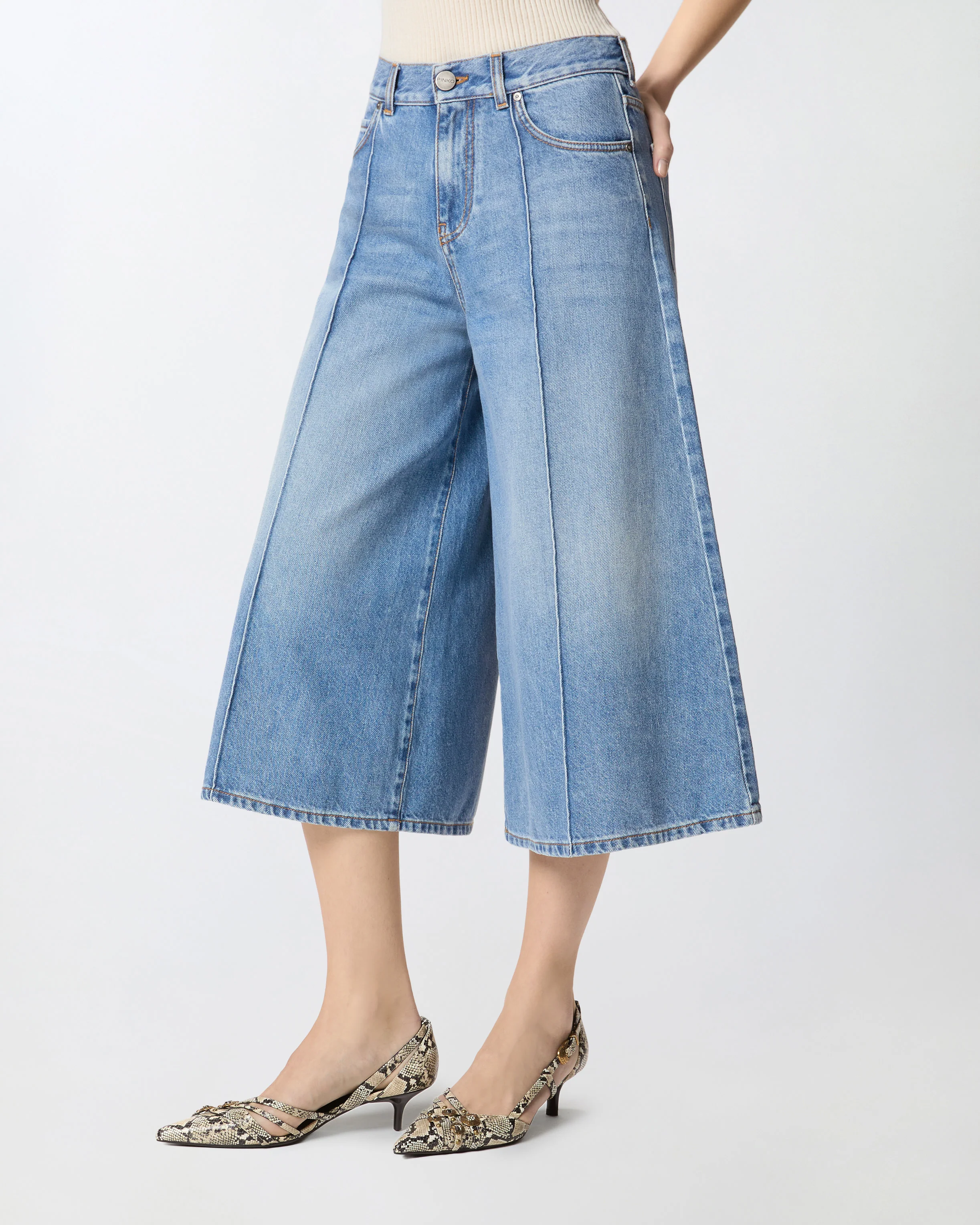 Bermuda wide leg in denim - Image 2