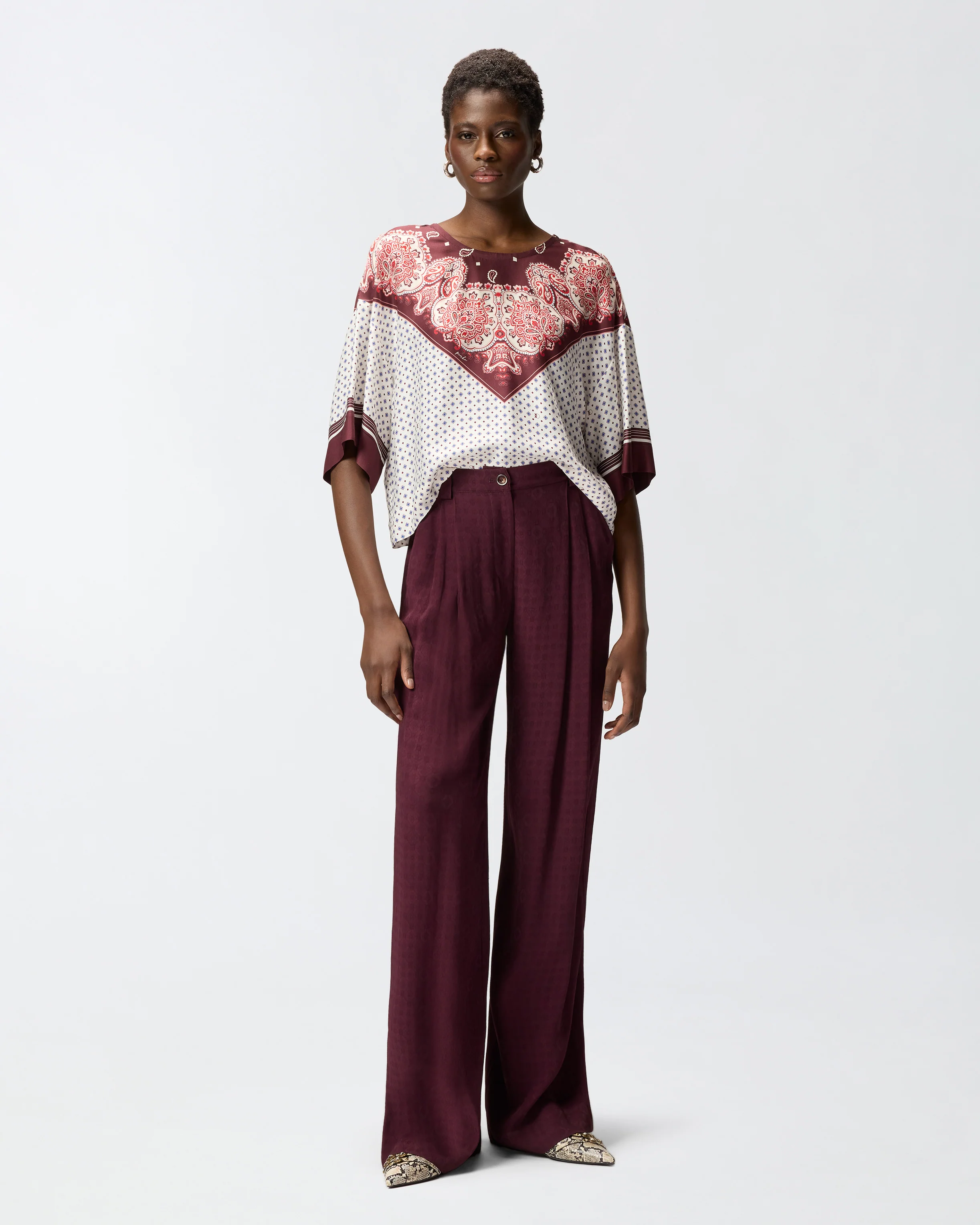 Blusa con motivo cravatteria e stampa piazzata - Image 2