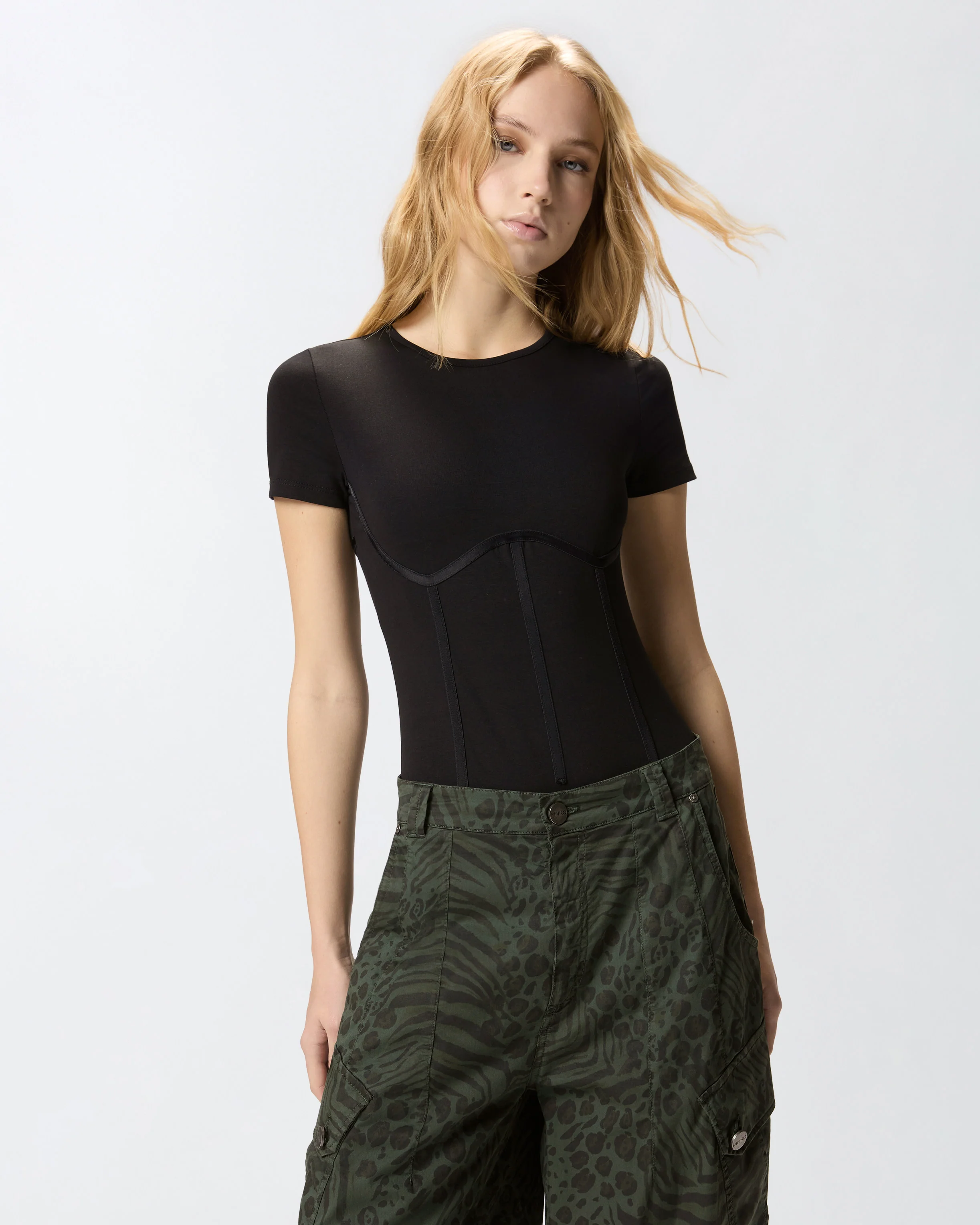 Body bustier a maniche corte