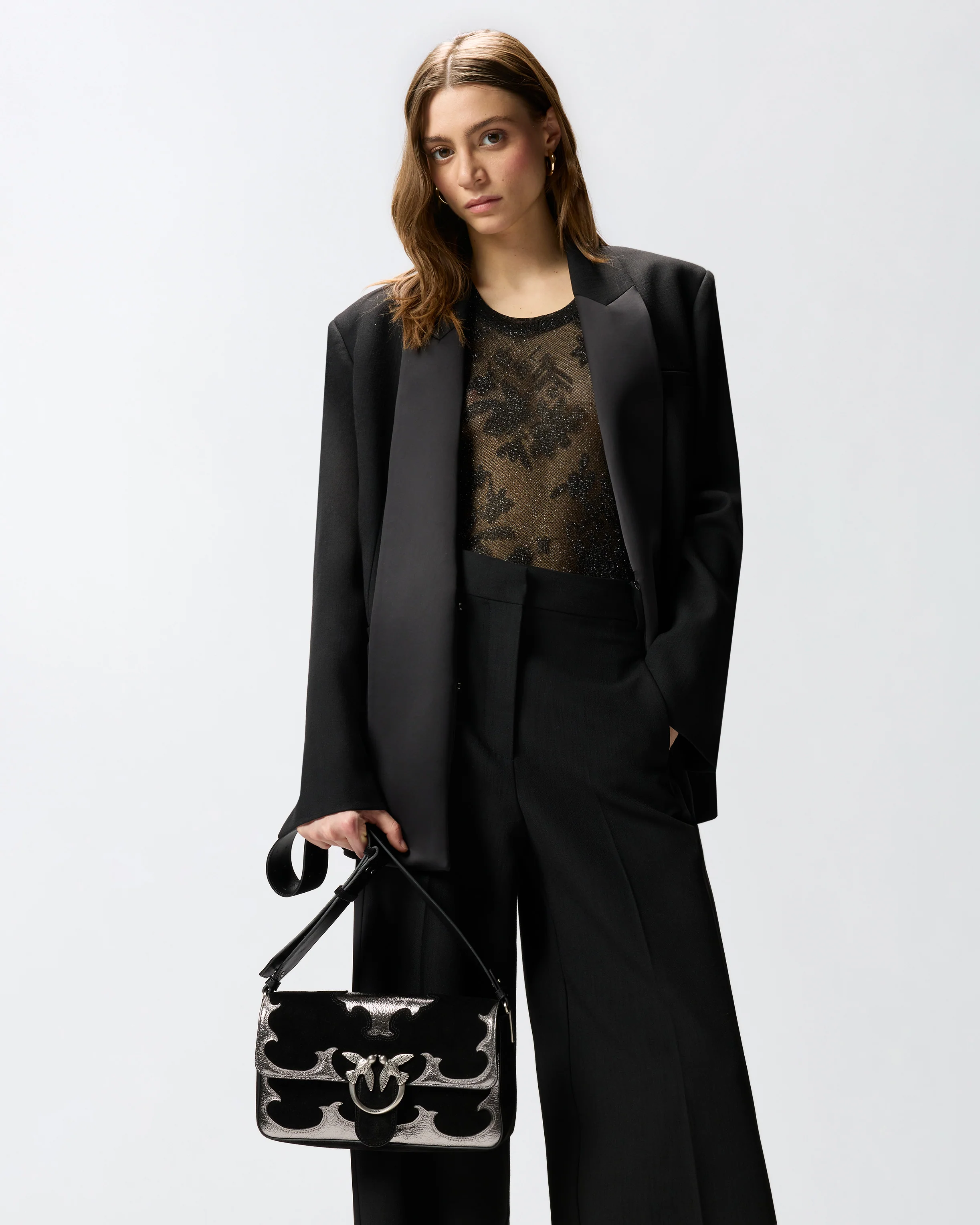 Borsa a spalla media Love Bag One Slouchy in suede con intarsi - Image 5