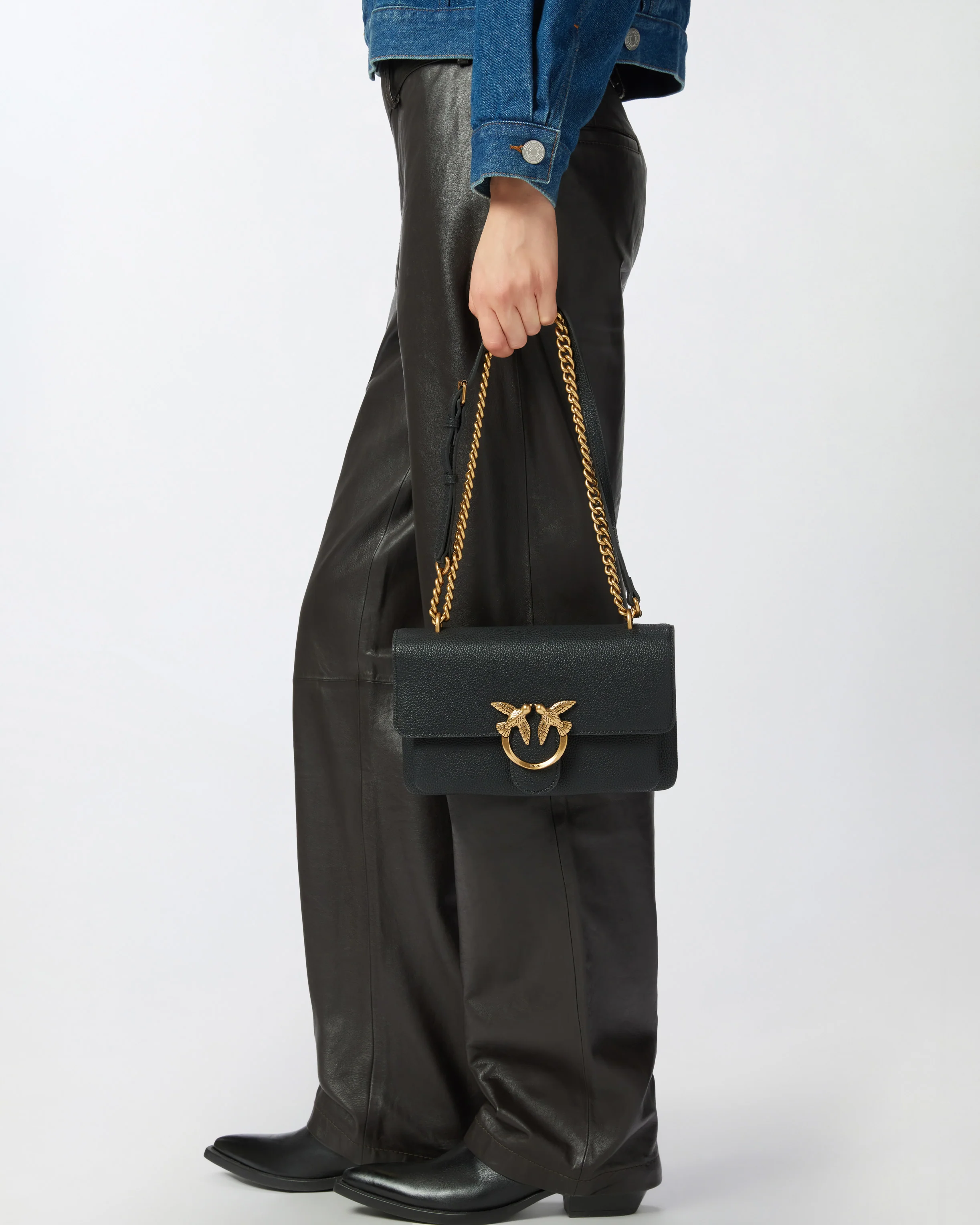Borsa piccola a tracolla Love Bag in pelle morbida - Image 6