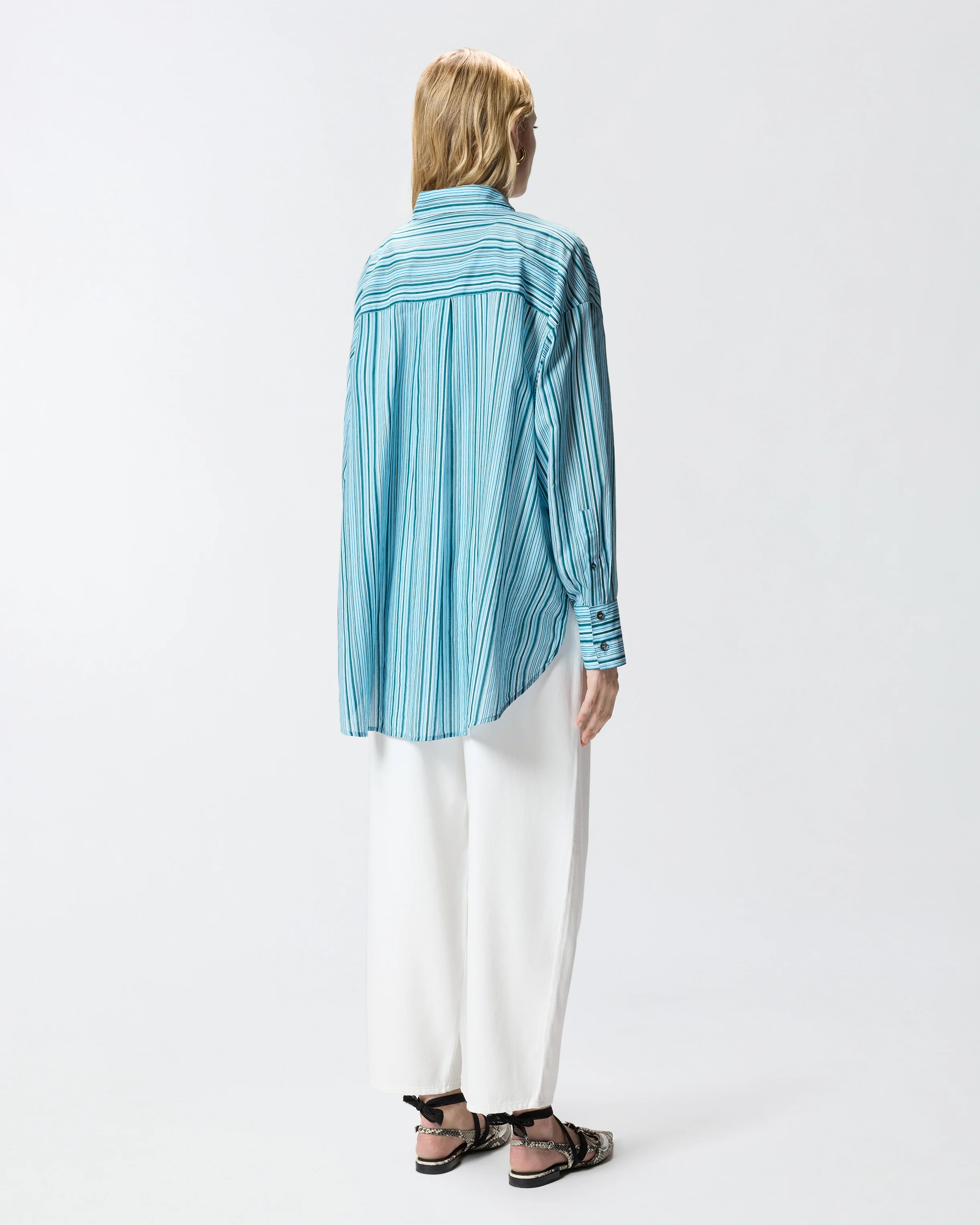Camicia in cotone a righe con tasche - Image 3