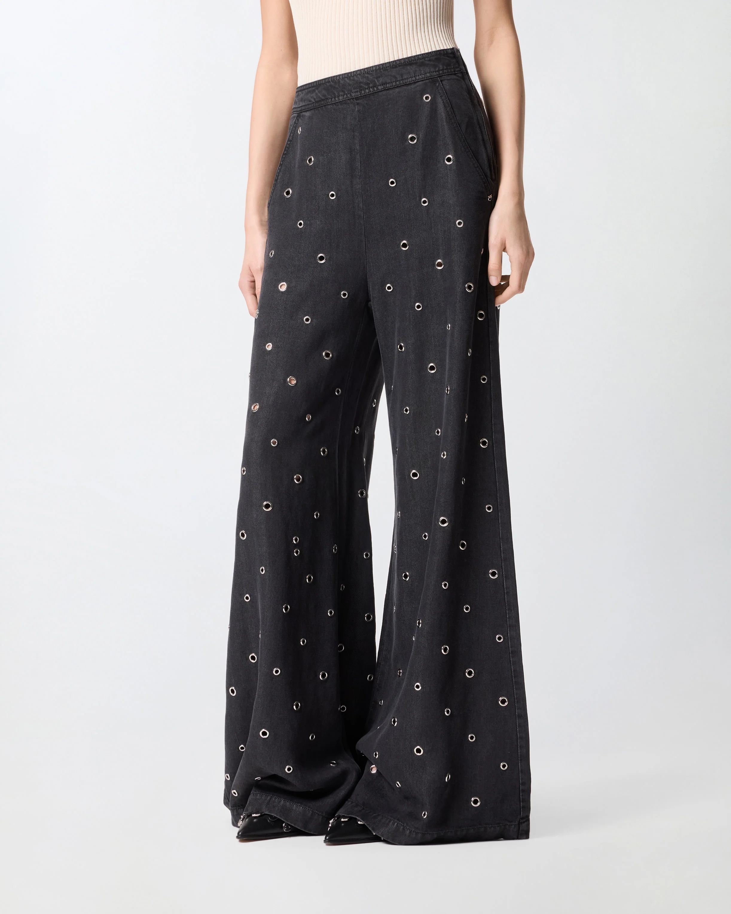 Jeans wide leg in denim scuro con occhielli - Image 2