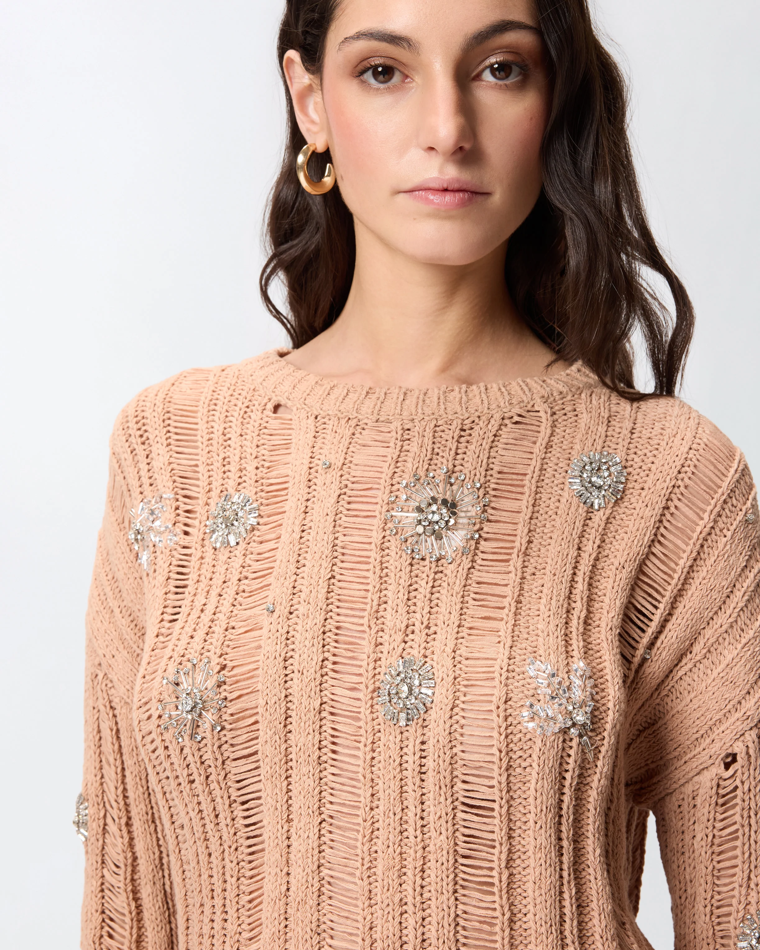 Maglione traforato con dettagli gioiello - Image 4