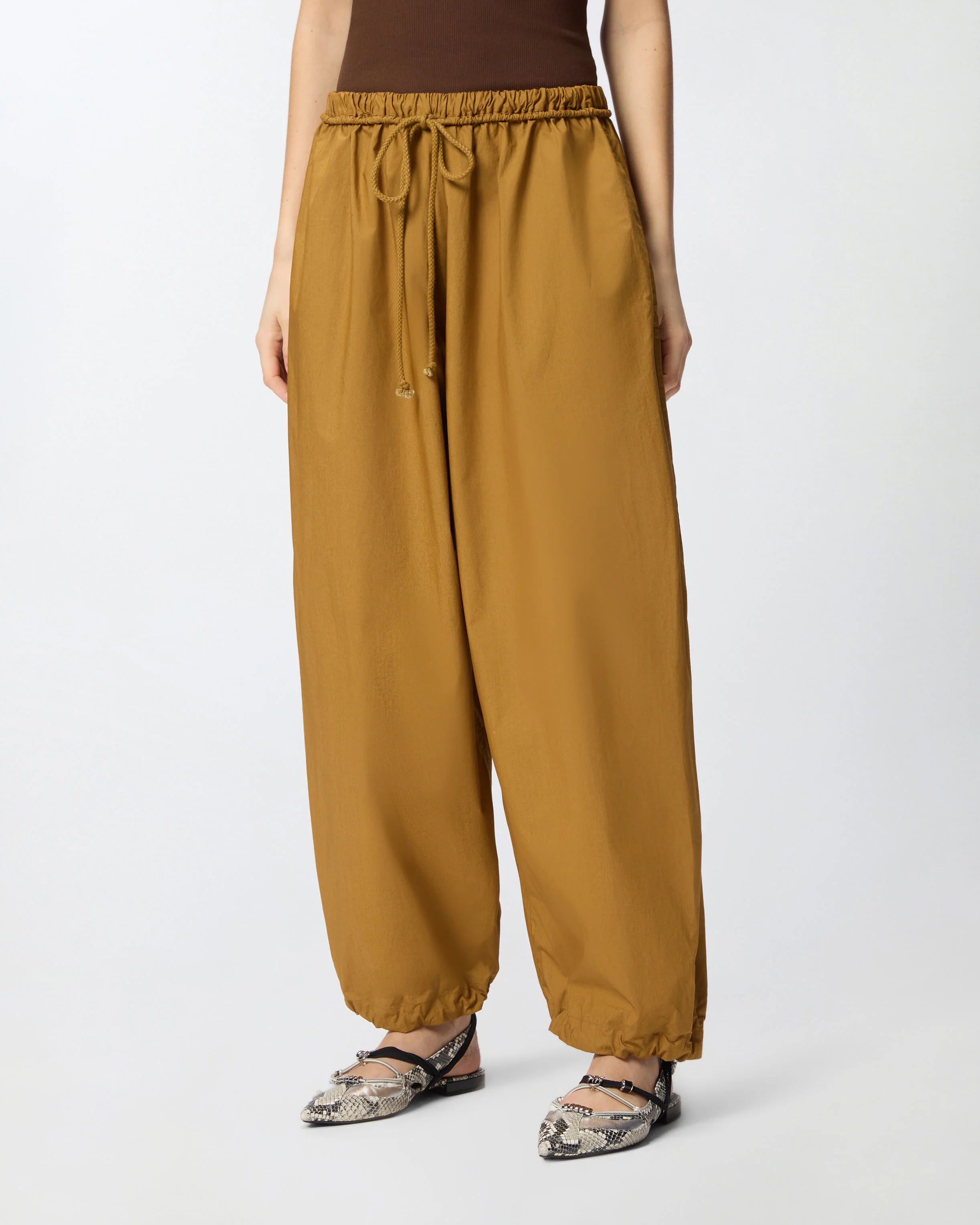 Pantaloni ampi con cordino - Image 2