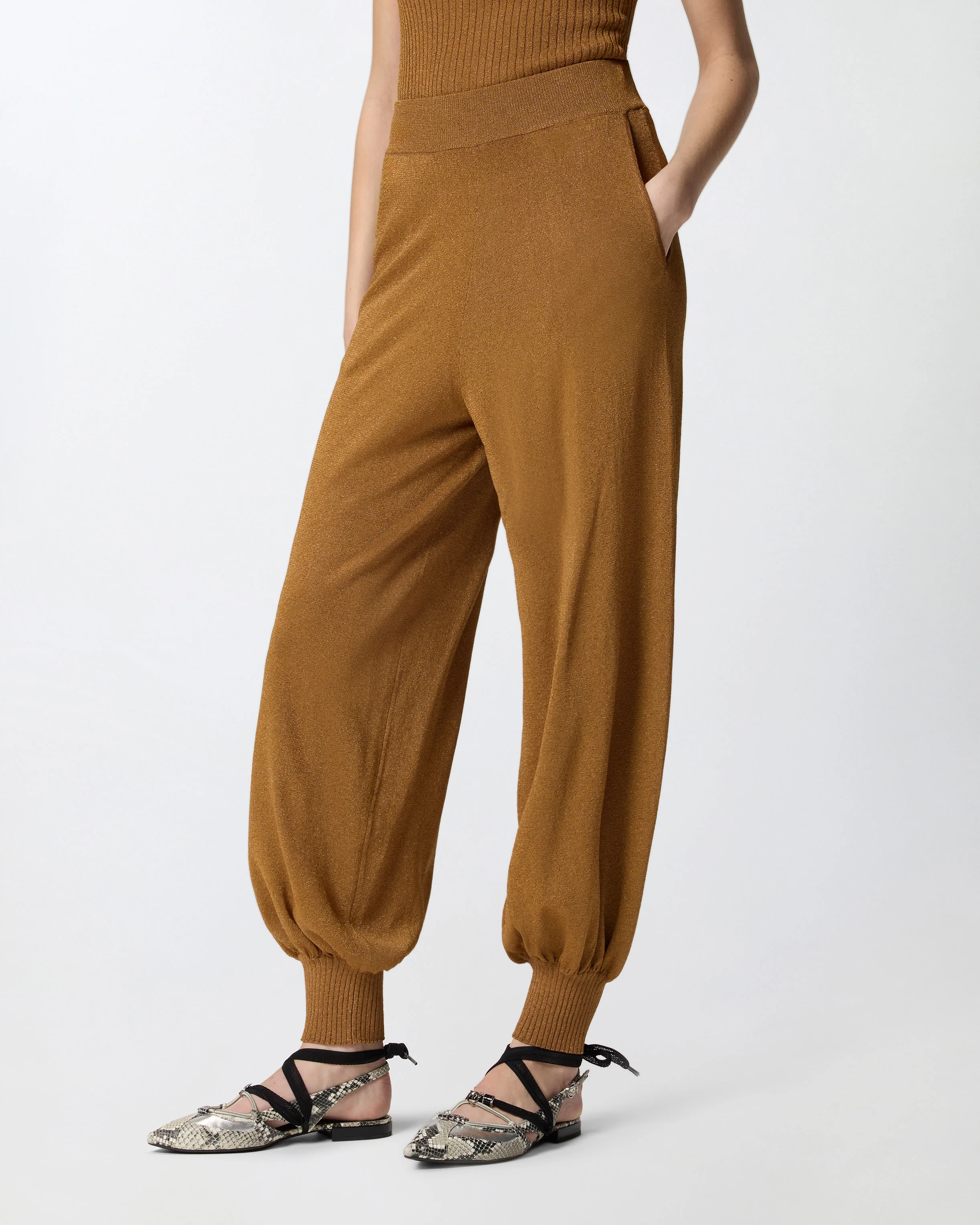 Pantaloni ampi con filo metallizzato - Image 2