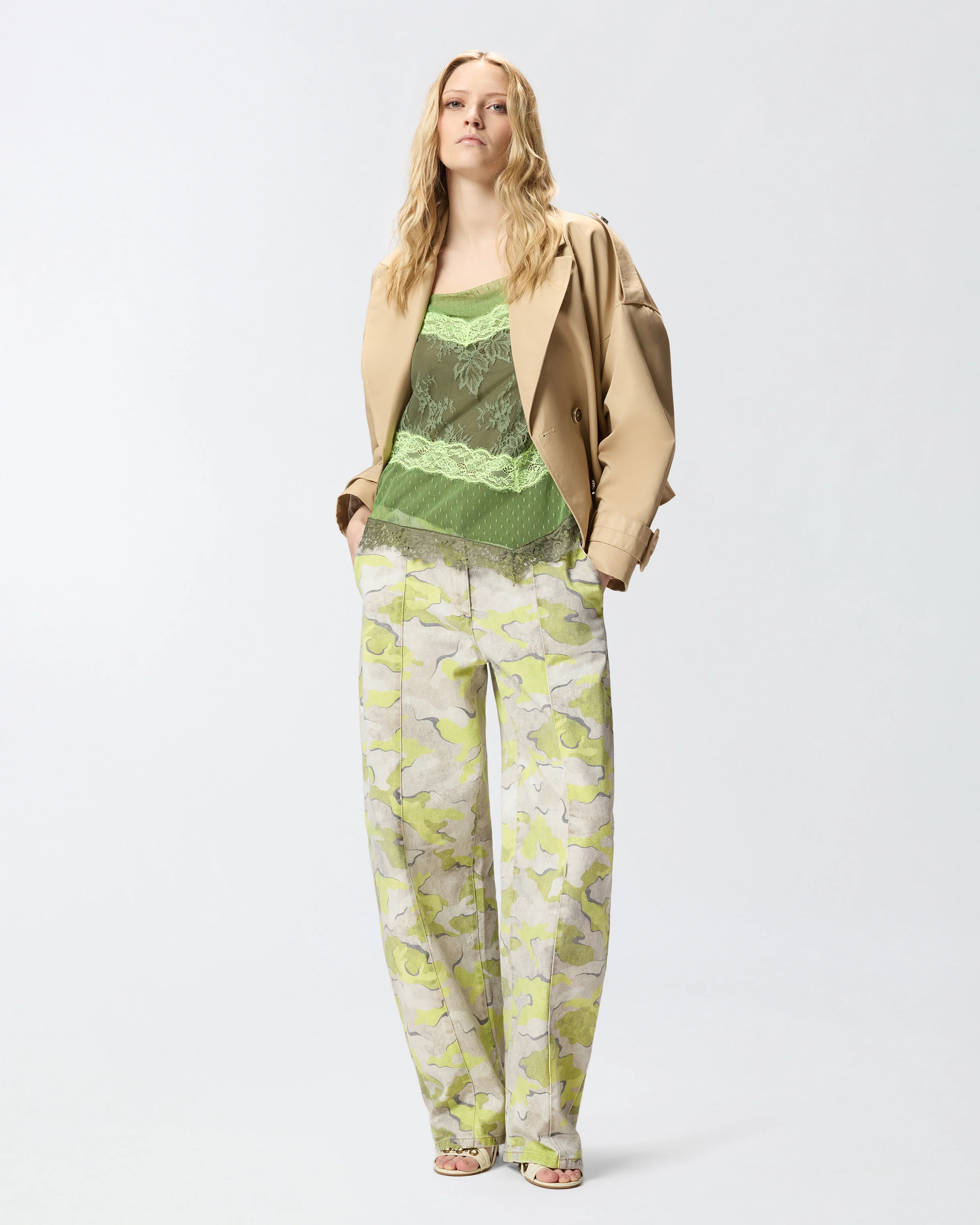 Pantaloni balloon camouflage