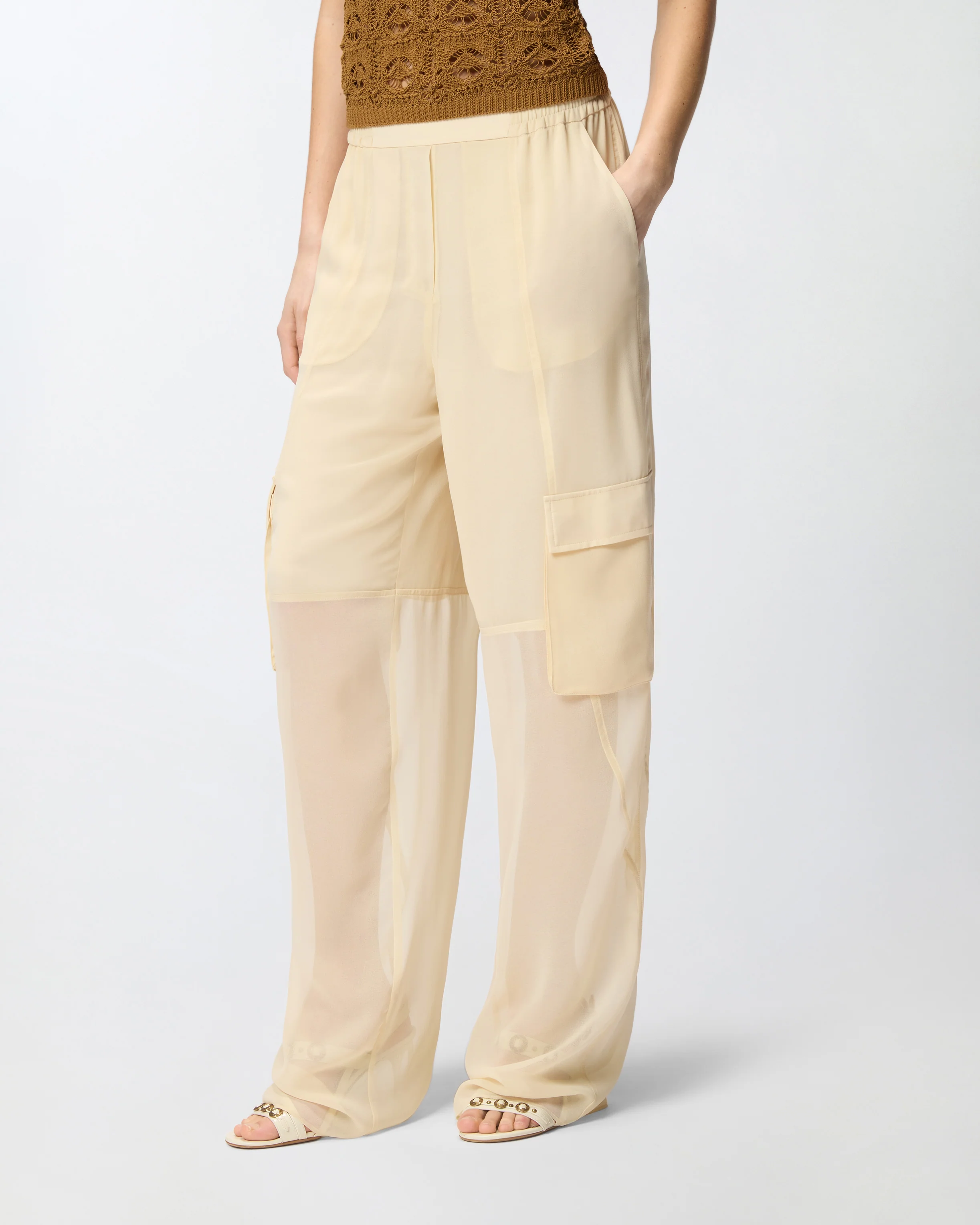 Pantaloni leggeri con tasche cargo - Image 2