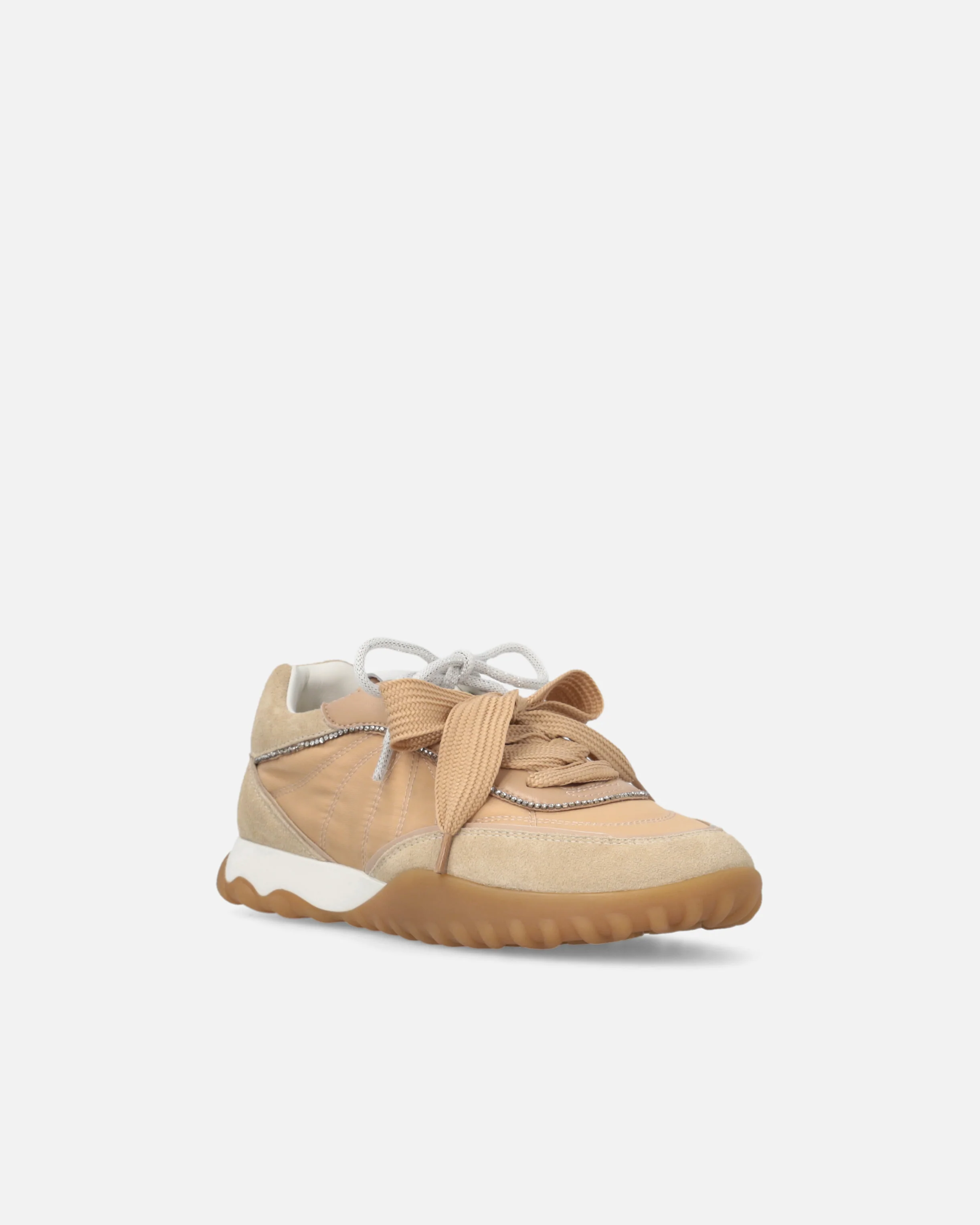 Scarpa da ginnastica con lacci doppi - Image 2