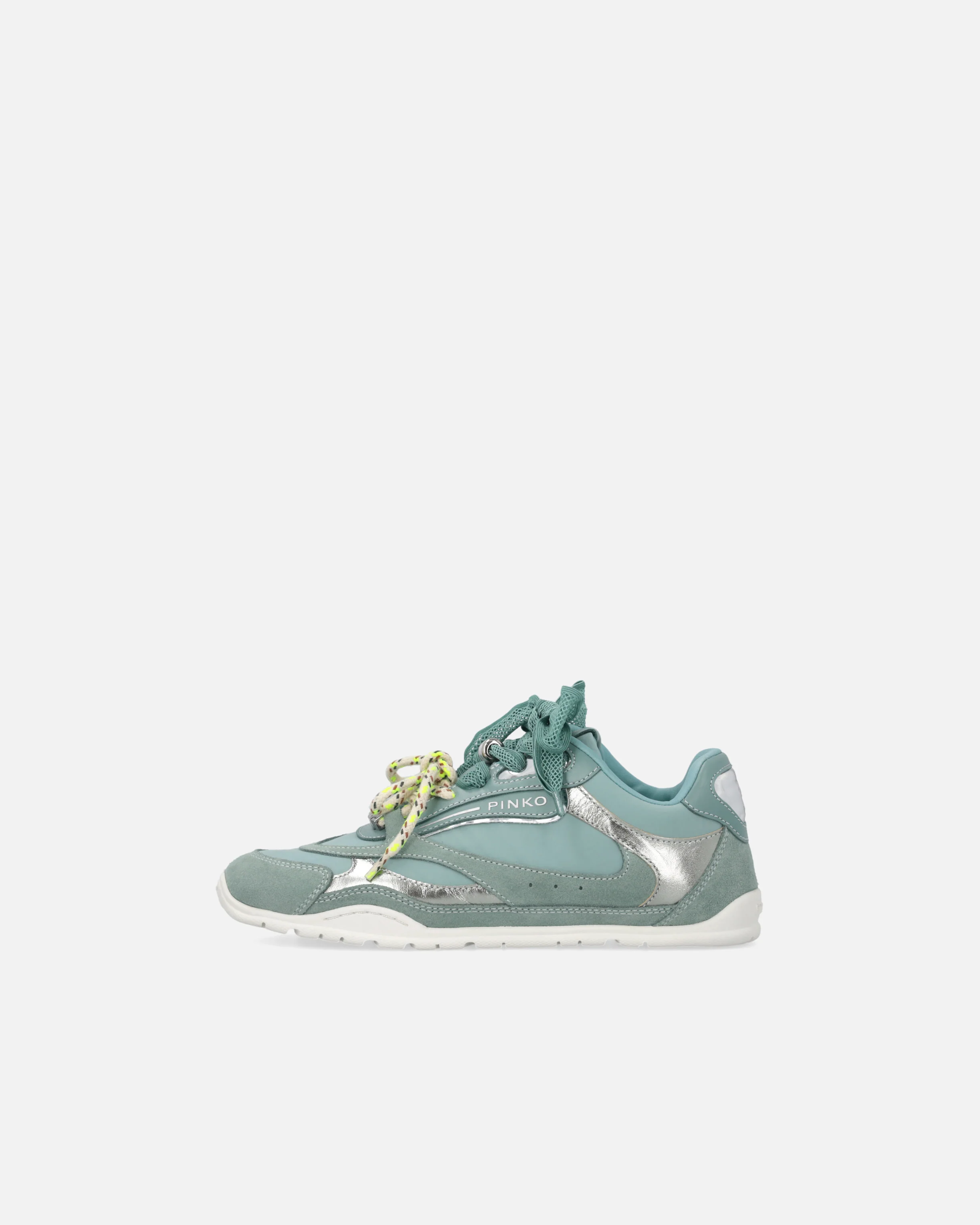 Sneakers con lacci doppi e applicazioni - Image 5