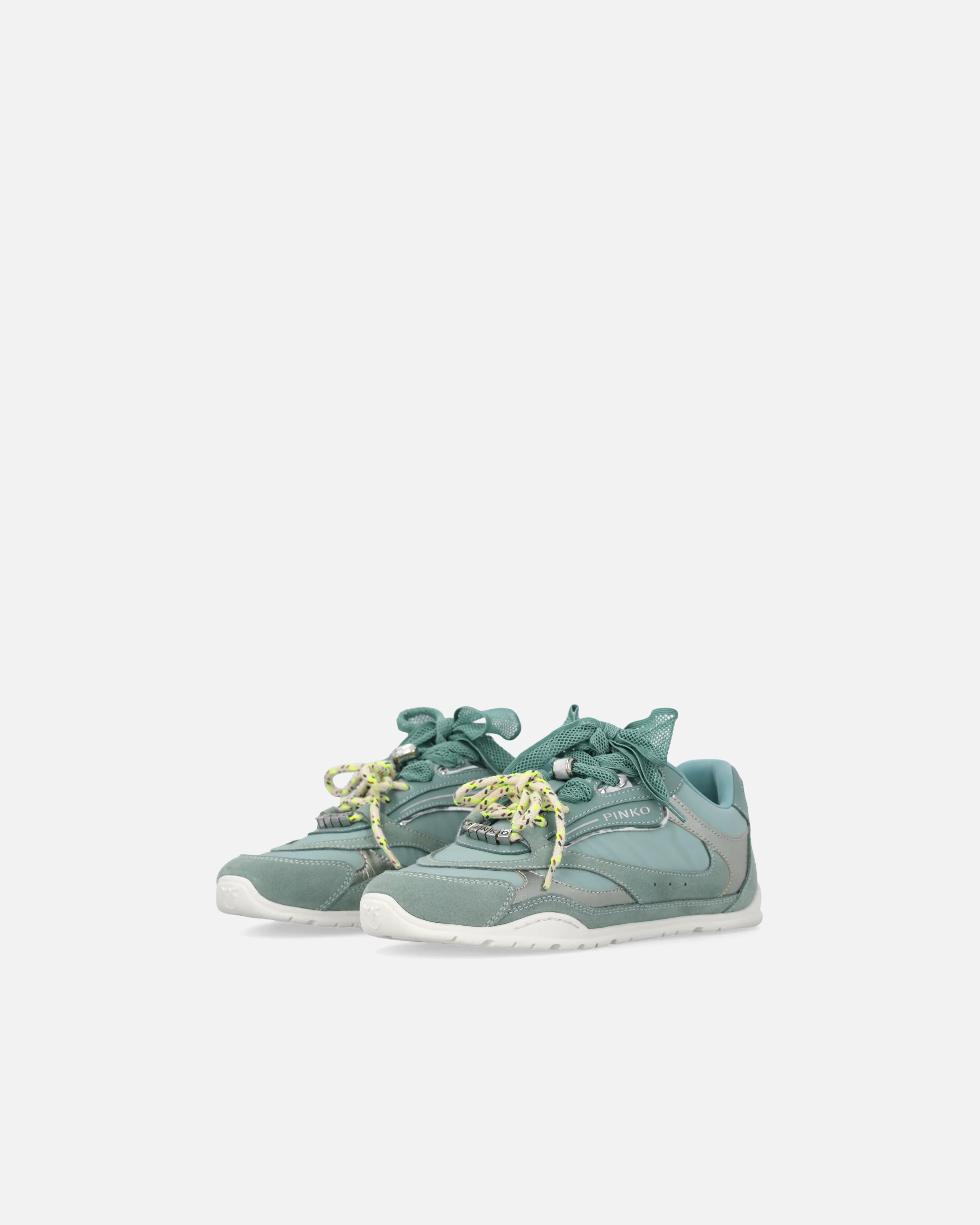 Sneakers con lacci doppi e applicazioni - Image 6