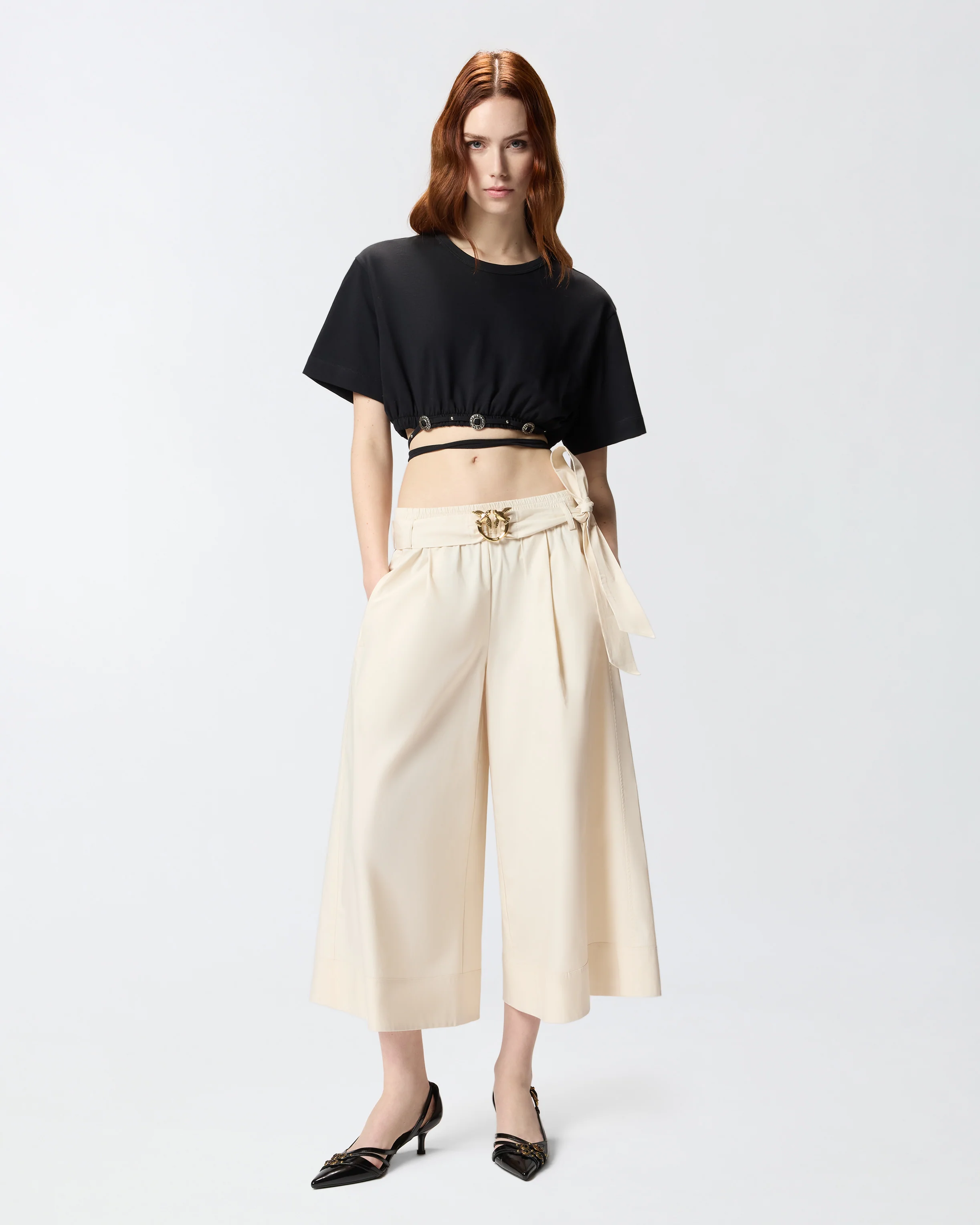 T-shirt cropped con laccio e dettagli texani - Image 2