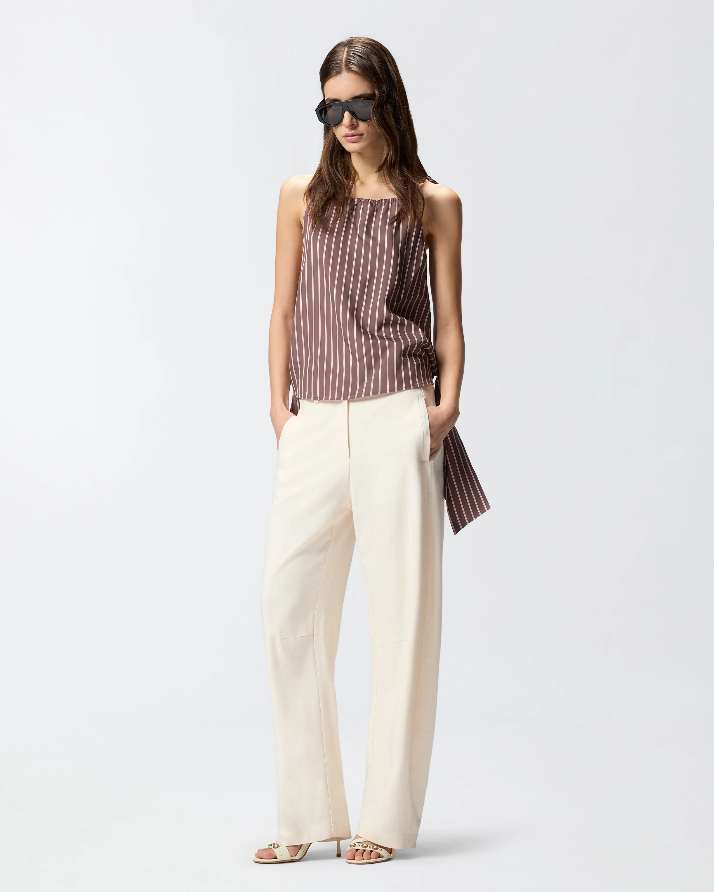 Top a righe con spalline sottili e fiocchi - Image 2