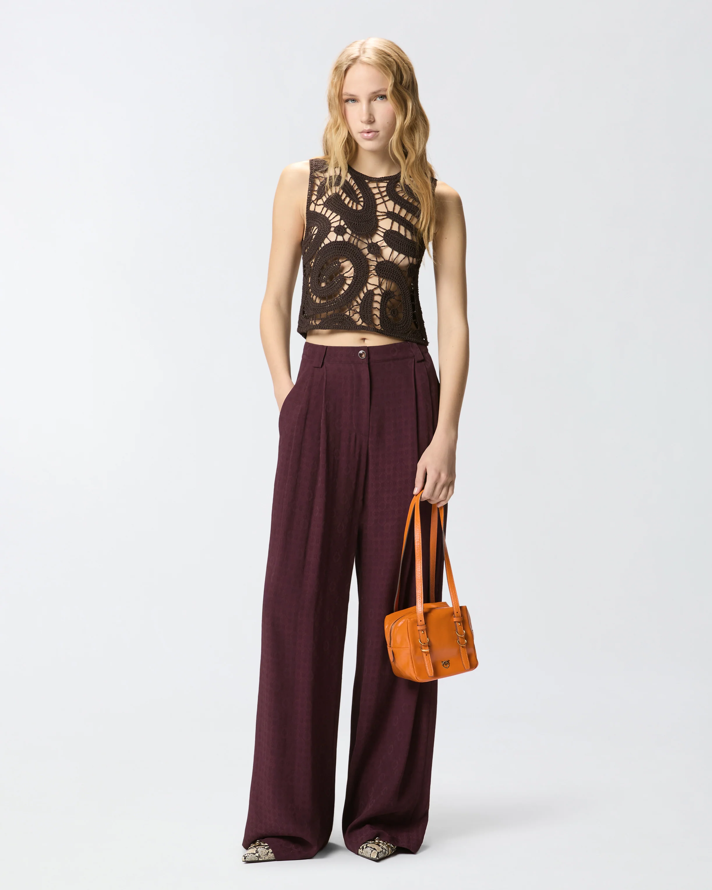 Top smanicato crochet geometrico - Image 2